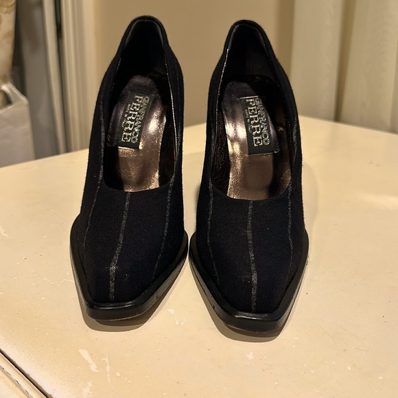 Gianfranco Ferre Made In Italy Size 36 EU Pumps - Picture 11 of 12